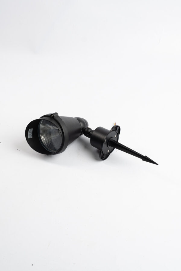 Garden Light 15watts w/ Hood - Image 4