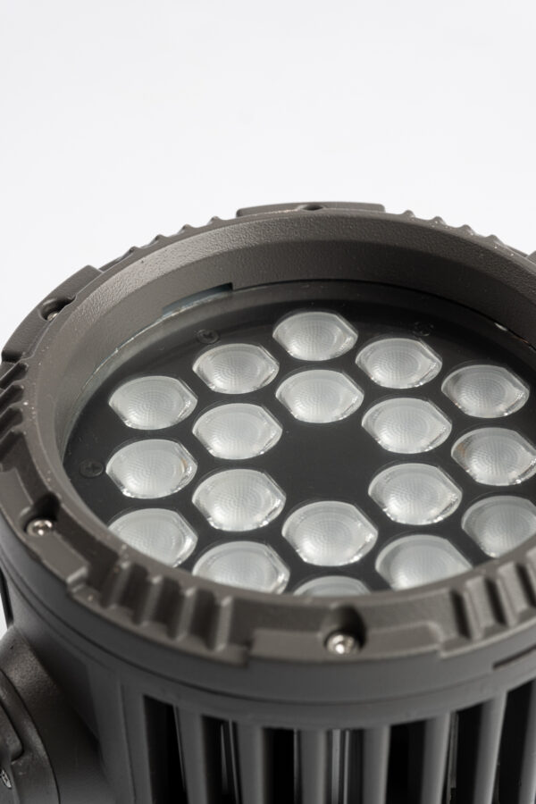 LED Spot light 54W - Image 6