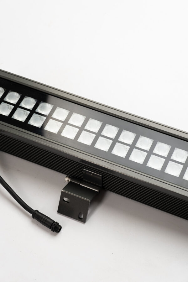 LED WALL WASHER 180W