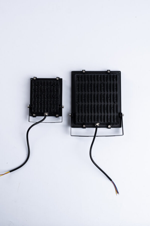 LED FLOOD LIGHT 50W - SLIM TYPE - Image 2